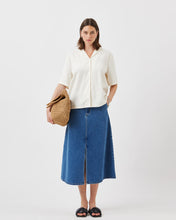 Load image into Gallery viewer, Minimum Women&#39;s Jannah Midi Skirt in Indigo Blue
