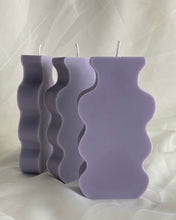 Load image into Gallery viewer, Scandles Wavy Vase Candle