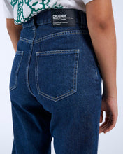 Load image into Gallery viewer, Dr. Denim Women's Echo Jean in Pebble Dark Retro