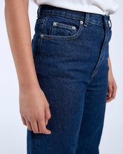 Load image into Gallery viewer, Dr. Denim Women's Echo Jean in Pebble Dark Retro