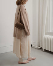 Load image into Gallery viewer, Small Lot Belt Bag