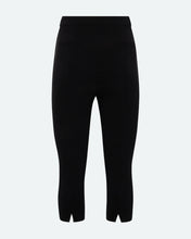 Load image into Gallery viewer, Minimum Women's Sophia Capri Pant in Black