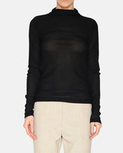 Load image into Gallery viewer, Minimum Women's Ina Long Sleeve T Shirt in Black