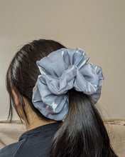 Load image into Gallery viewer, Janzy Oversized Organza Hair Scrunchie