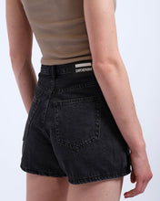 Load image into Gallery viewer, Dr. Denim Women's Nora Shorts in Retro Black