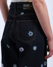 Load image into Gallery viewer, Dr. Denim Women's Donna Jean in Stream Rinse Flower