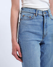 Load image into Gallery viewer, Dr. Denim Women's Echo Jean in Bay Blue Jay