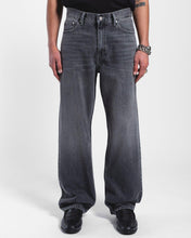 Load image into Gallery viewer, Dr. Denim Men's Omar Jean in Mid Grey Used
