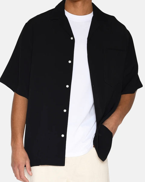 Minimum Men's Hayden Camp Shirt in Black