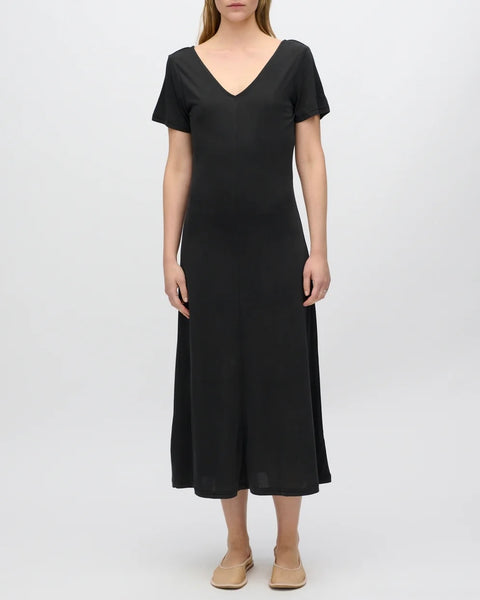 Minimum Women's Siah Midi Dress in Black
