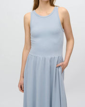 Load image into Gallery viewer, Minimum Women's Aya Midi Dress in Angel Falls