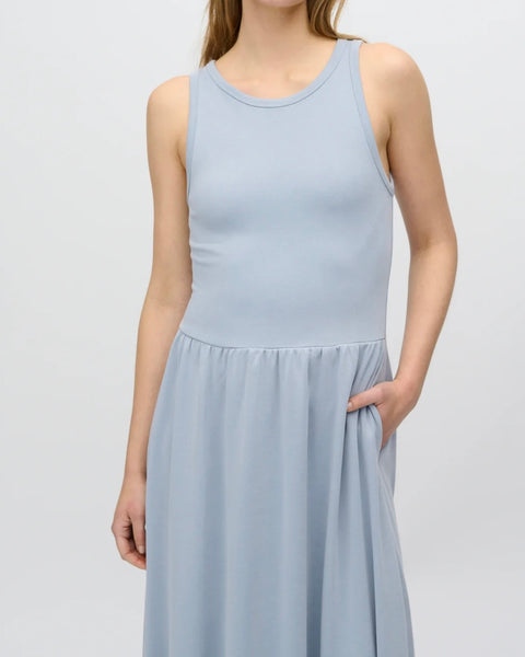 Minimum Women's Aya Midi Dress in Angel Falls