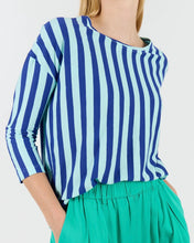 Load image into Gallery viewer, Wemoto Women's Kimbo Long Sleeve Tee in Blue Aqua