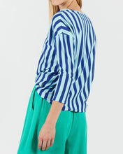 Load image into Gallery viewer, Wemoto Women's Kimbo Long Sleeve Tee in Blue Aqua