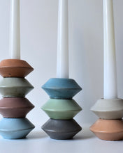 Load image into Gallery viewer, Twenty Two Decor Diamond Candlestick Holder