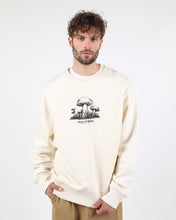 Load image into Gallery viewer, Wemoto Men's Mushroom Printed Crew Sweatshirt in Natural