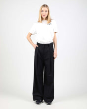 Load image into Gallery viewer, Wemoto Women's Franny Pleated Wide Pants in Navy