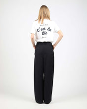 Load image into Gallery viewer, Wemoto Women's Franny Pleated Wide Pants in Navy