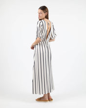 Load image into Gallery viewer, Wemoto Women's Mariette Dress in Off White