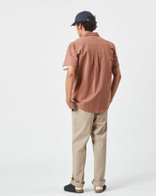 Load image into Gallery viewer, back view of the Minimum Men's Eric Shirt in Clove on a model