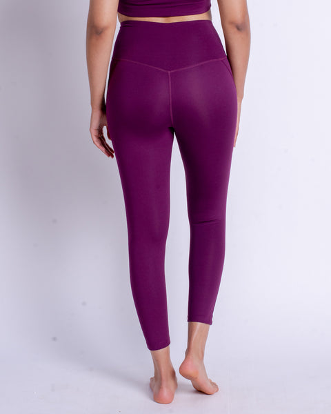 Girlfriend Collective High-Rise Legging in Plum