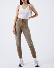 Load image into Gallery viewer, model posing with hand on hip wearing a white tank top and the Dr. Denim Women&#39;s Nora Jean in Washed Nougat with sneakers

