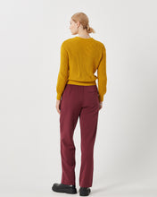 Load image into Gallery viewer, Minimum Women&#39;s Mikala Sweater in Honey
