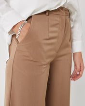 Load image into Gallery viewer, Minimum Women&#39;s Lessa Pant in Pine Bark
