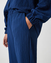 Load image into Gallery viewer, Minimum Women&#39;s Veras Pant in Medieval Blue
