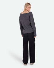 Load image into Gallery viewer, Minimum Women&#39;s Codas Sweater
