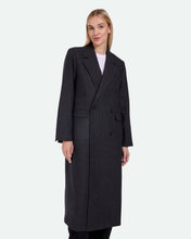 Load image into Gallery viewer, Minimum Women&#39;s Delphines Coat in Grey Melange
