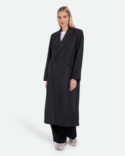 Load image into Gallery viewer, Minimum Women&#39;s Delphines Coat in Grey Melange
