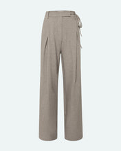 Load image into Gallery viewer, Minimum Women&#39;s Gunli Pant in Pine Bark
