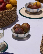 Load image into Gallery viewer, SUQ Small Onyx Bowl
