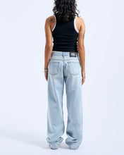 Load image into Gallery viewer, Dr. Denim Women&#39;s Hill Jean in Canyon Pale Worn

