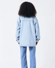 Load image into Gallery viewer, Dr. Denim Niko Jacket in Stream Lt Retro
