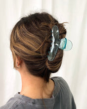 Load image into Gallery viewer, Horace Carla Hair Clip
