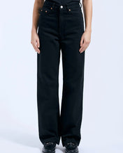 Load image into Gallery viewer, Dr. Denim Women&#39;s Echo Jean in Black
