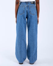 Load image into Gallery viewer, Dr. Denim Women&#39;s Donna Jean in Stream Sky Retro
