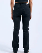 Load image into Gallery viewer, Dr. Denim Women&#39;s Lexy Straight Jean in Black Mist
