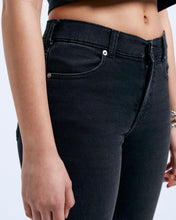 Load image into Gallery viewer, Dr. Denim Women&#39;s Lexy Straight Jean in Black Mist
