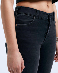 Dr. Denim Women's Lexy Straight Jean in Black Mist