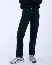 Load image into Gallery viewer, Dr. Denim Women&#39;s Arch Jean in Black Used
