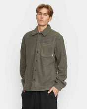 Load image into Gallery viewer, Revolution Men&#39;s Fleece Overshirt in Grey
