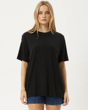 Load image into Gallery viewer, Afends Women&#39;s Slay Oversized Tee
