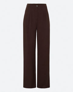 Minimum Women's Smilla Pant in French Roast