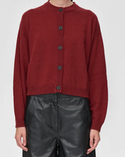 Load image into Gallery viewer, Minimum Women&#39;s Assiana Cardigan
