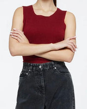 Load image into Gallery viewer, Minimum Women&#39;s Auburn Vest
