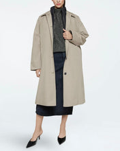 Load image into Gallery viewer, Minimum Women&#39;s Laura Coat in Winter Twig
