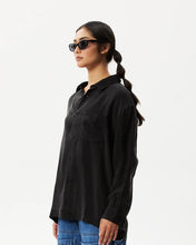 Load image into Gallery viewer, Afends Women&#39;s Gemma Shirt in Black
